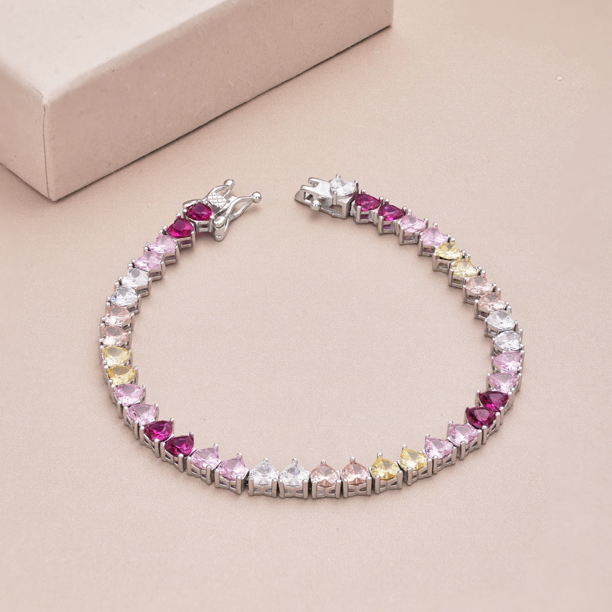 [Bloom]Luxurious Colorful Romantic Heart Shape Lover Bracelet