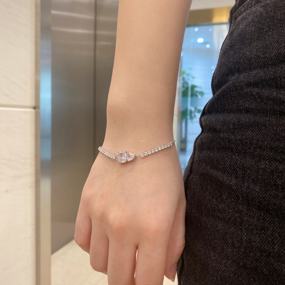 [Bloom]Dazzling Unique Multi Shape Lover Bracelet