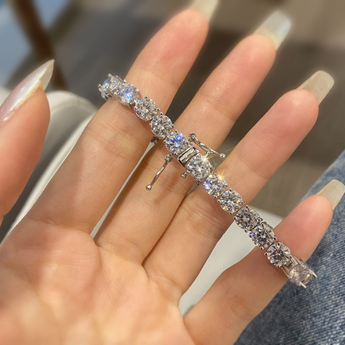 [Bloom]0.75 Carat Dazzling Round Cut Wedding Bracelet