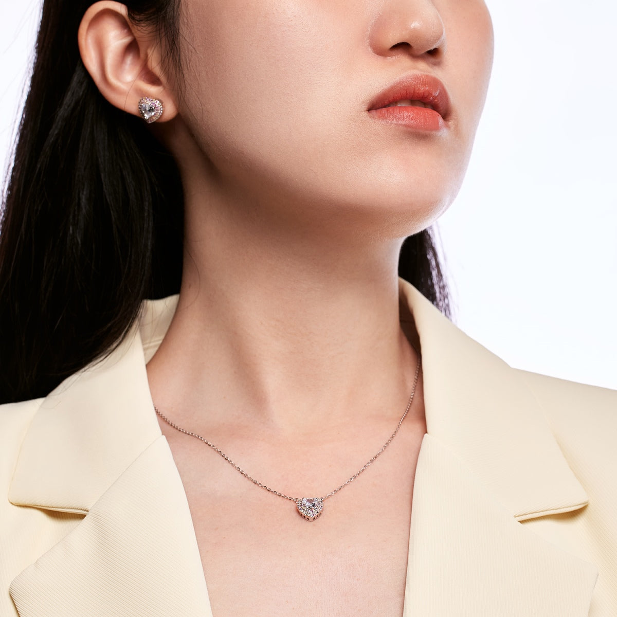 [Bloom]Exquisite Heart Shape Necklace