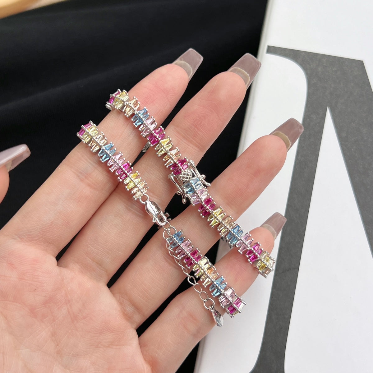 [Bloom]Sparkling Exquisite Multi Cut Party Bracelet