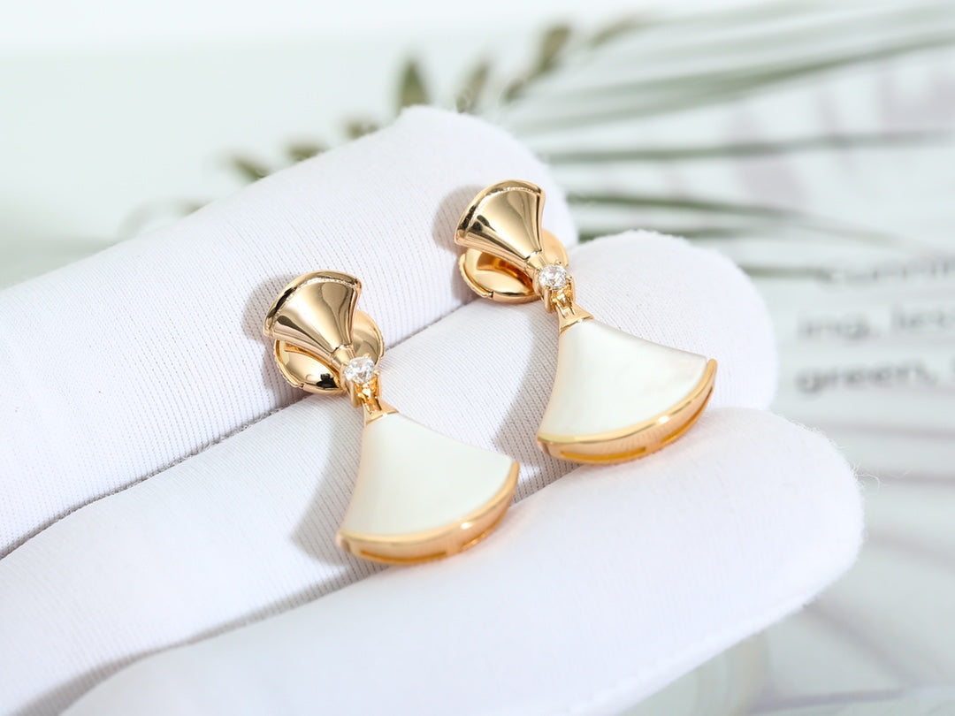 [Bloom]DREAM MOP PINK GOLD EARRINGS