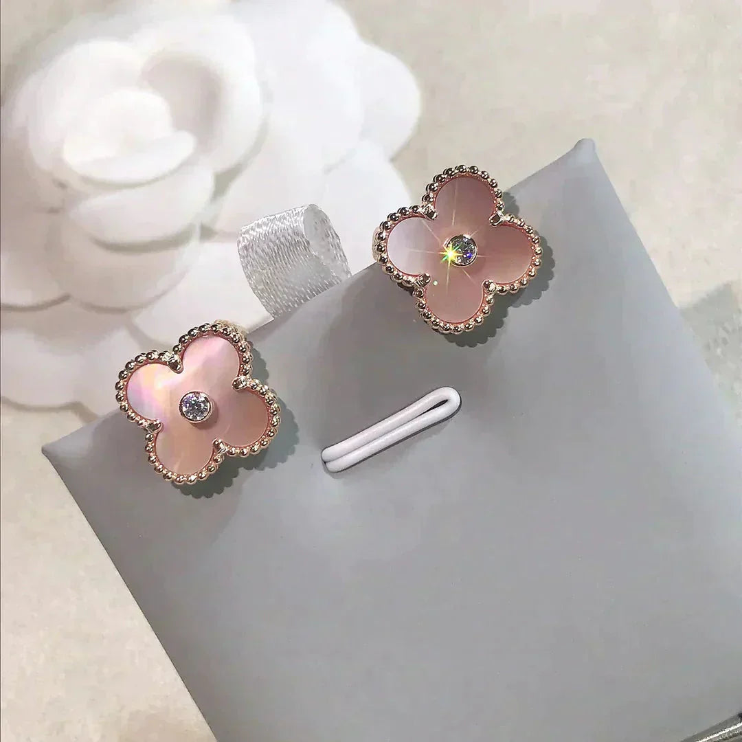 [Bloom]CLOVER MEDIUM 1 MOTIFS  PINK MOP DIAMOND EARRINGS