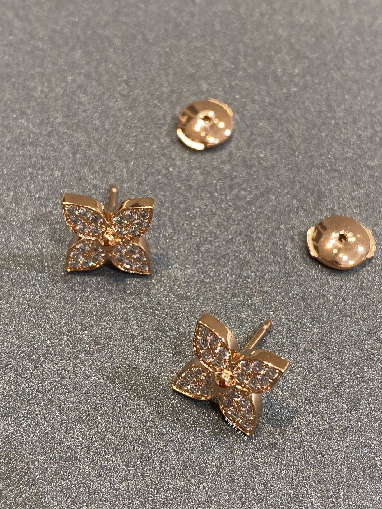 [Bloom]STAR DIAMOND EARRINGS