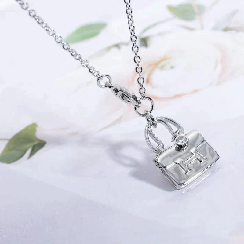 [Bloom]AMULETTE PEDANT SILVER NECKLACE