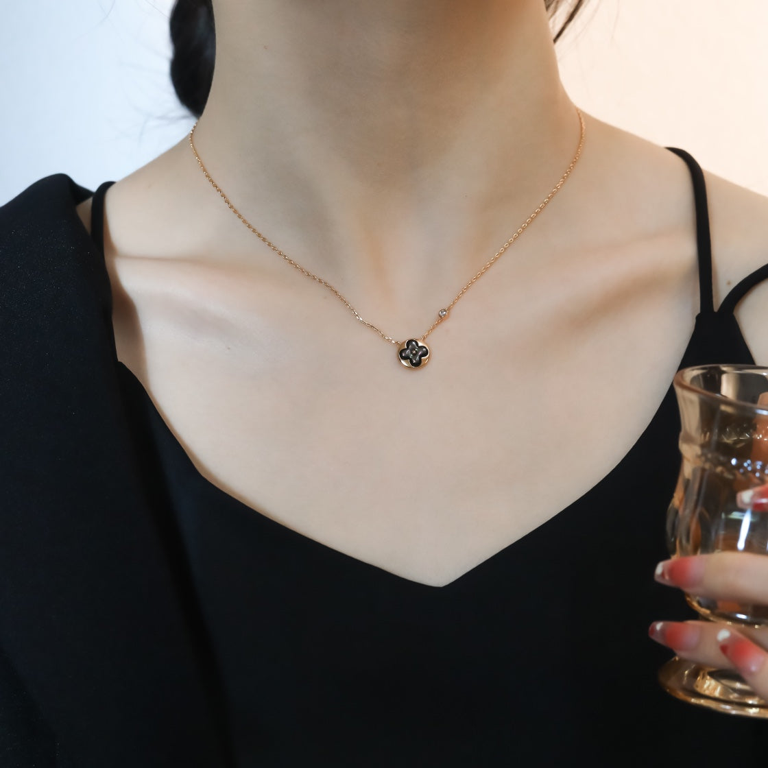 [Bloom]SUN PEDANT PINK GOLD 1 DIAMOND NECKLACE