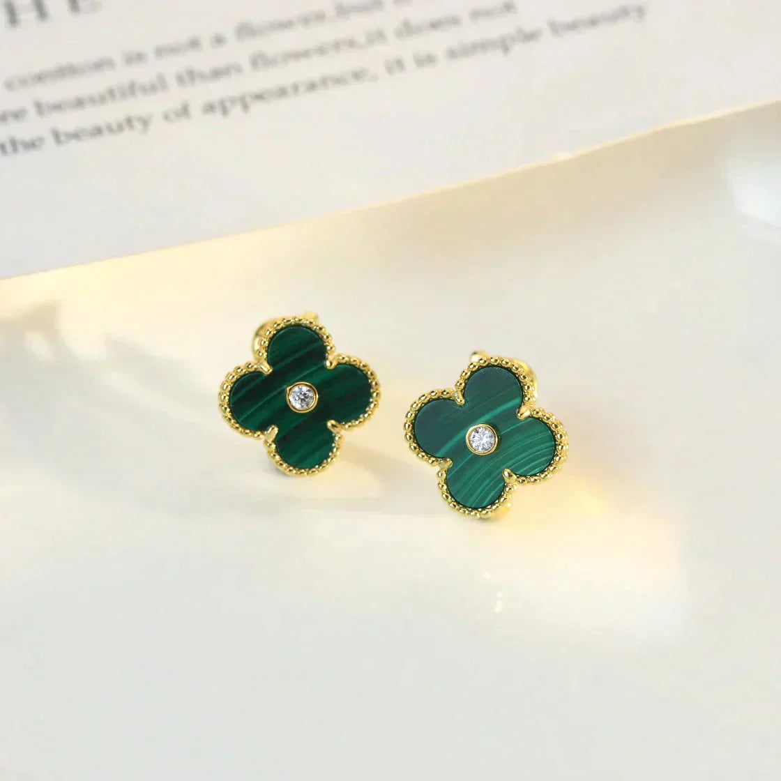 [Bloom]CLOVER MEDIUM 1 MOTIFS MALACHITE DIAMOND EARRINGS