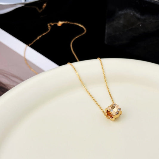 [Bloom]BEE MINI PEDANT DIAMOND NECKLACE