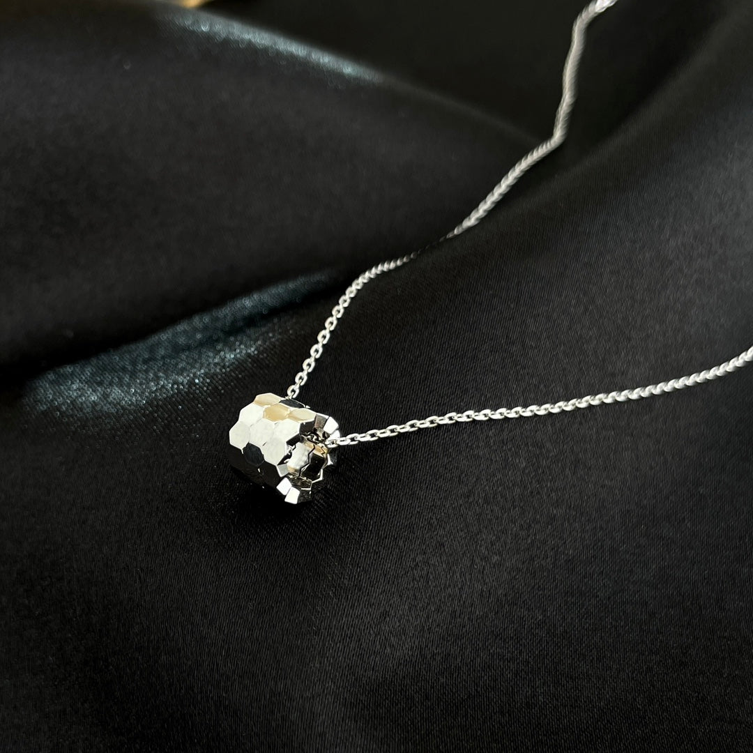 [Bloom]BEE MINI NECKLACE