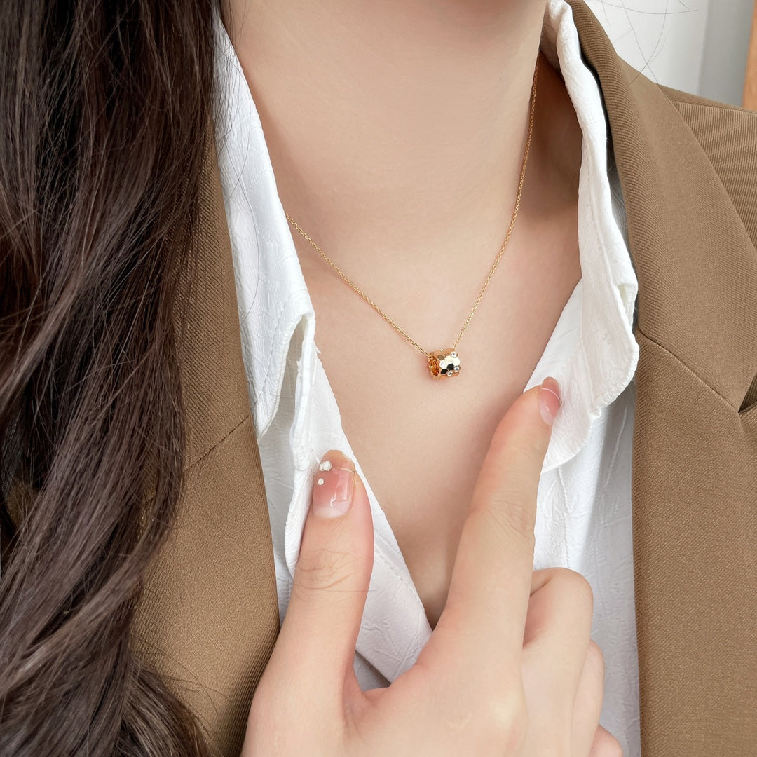 [Bloom]BEE MINI PEDANT DIAMOND NECKLACE