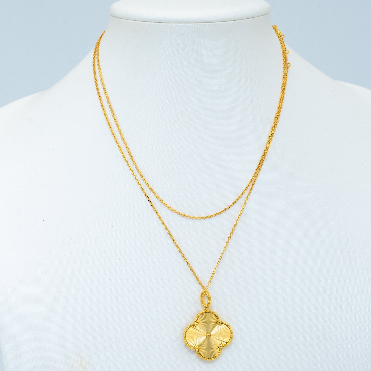 [Bloom]CLOVER 25MM PEDANT NECKLACE GOLD