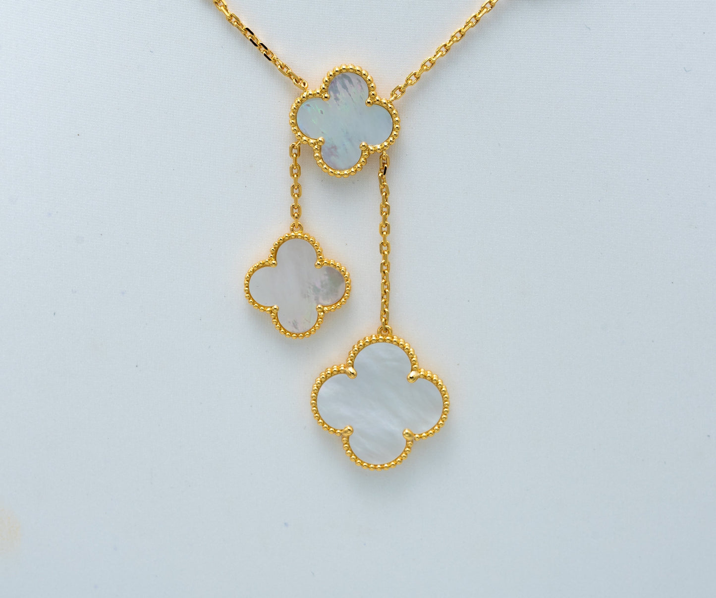 [Bloom]CLOVER MOTHER OF PEARL NECKLACE 6 MOTIF