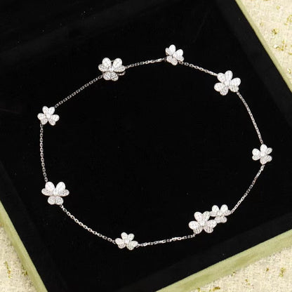 [Bloom]FRIVOLE SILVER 9 FLOWERS NECKLACE