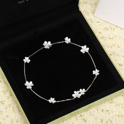 [Bloom]FRIVOLE SILVER 9 FLOWERS NECKLACE