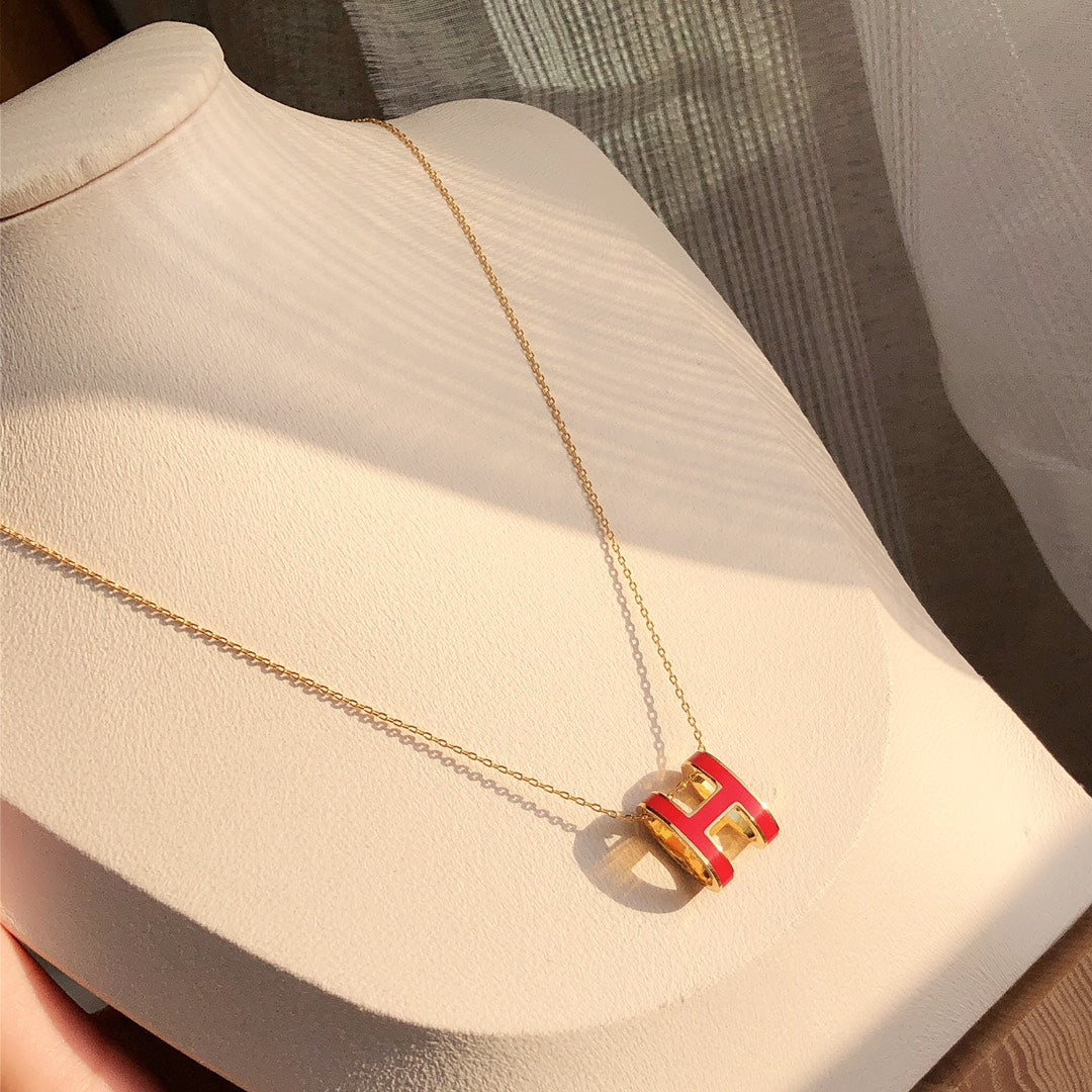 [Bloom]HM CLIC RED ENAMEL GOLD NECKLACE