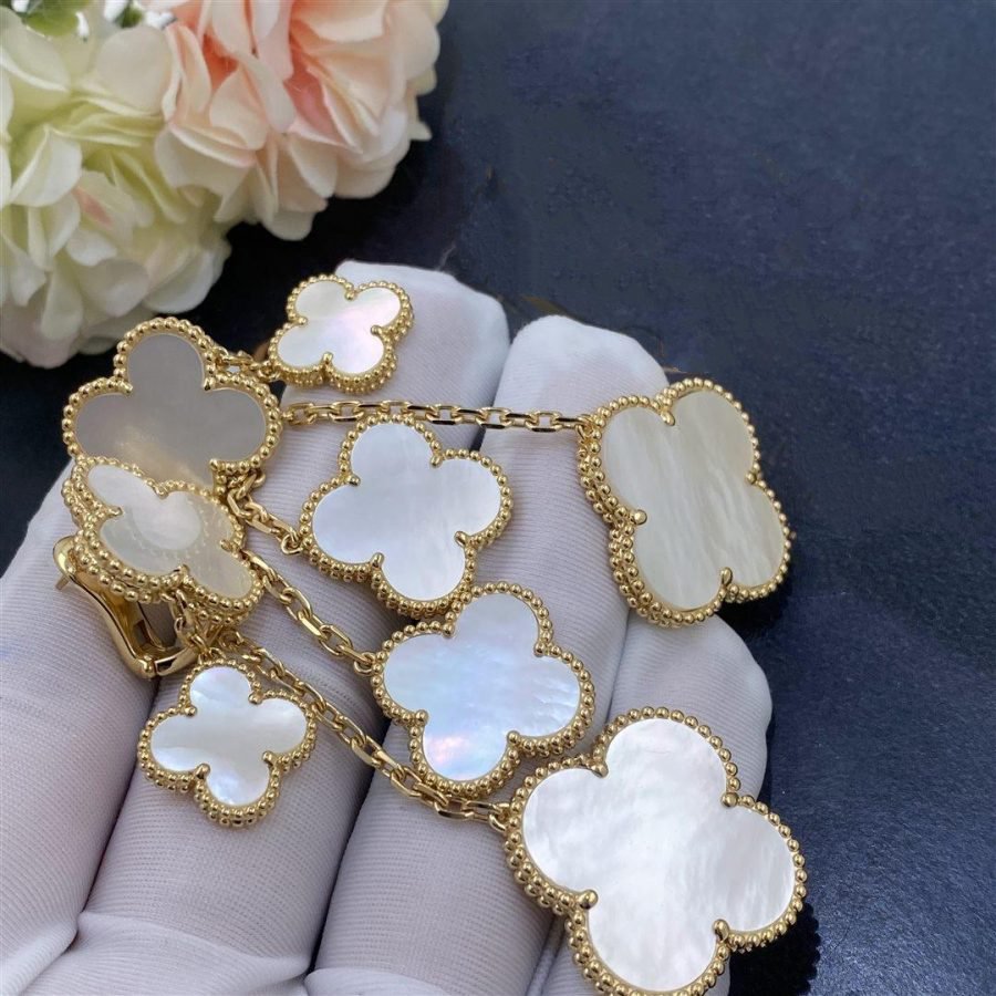 [Bloom]CLOVER EARRINGS WHITE MOP 4 MOTIFS GOLD