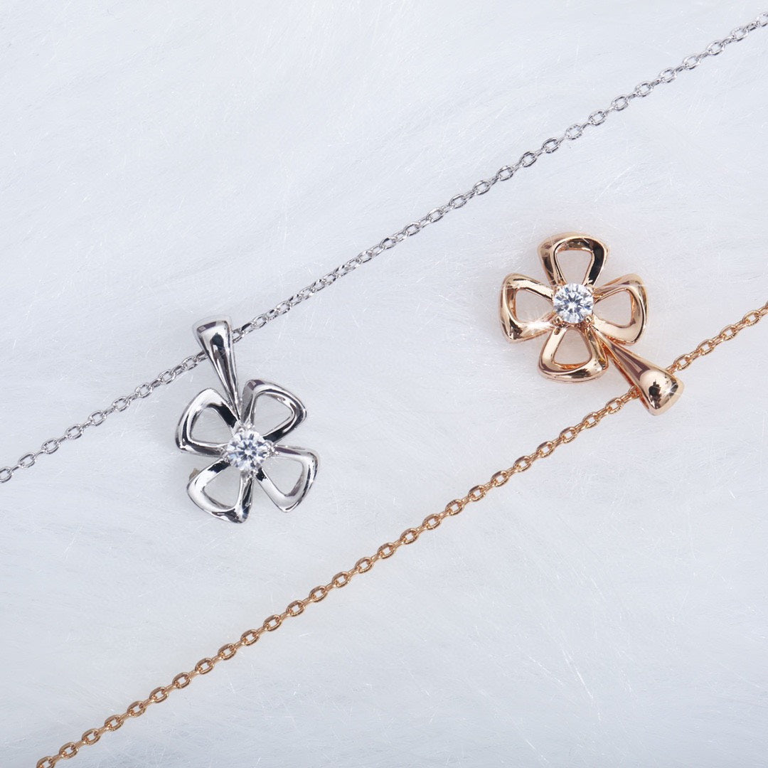 [Bloom]FIOREVER NECKLACE DIAMOND CENTER